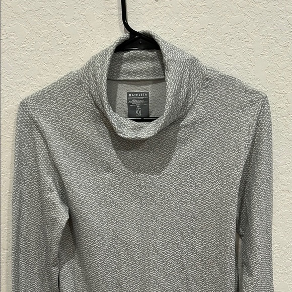 Athleta Flurry Peak Base Layer Shirt Womens Size Medium Turtleneck - Picture 4 of 10